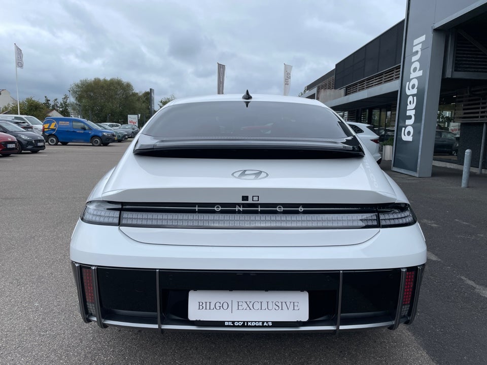 Hyundai Ioniq 6 77 Ultimate AWD 4d