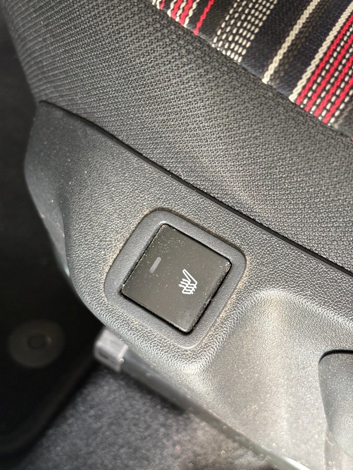 Citroën C1 1,0 e-VTi Shine 5d