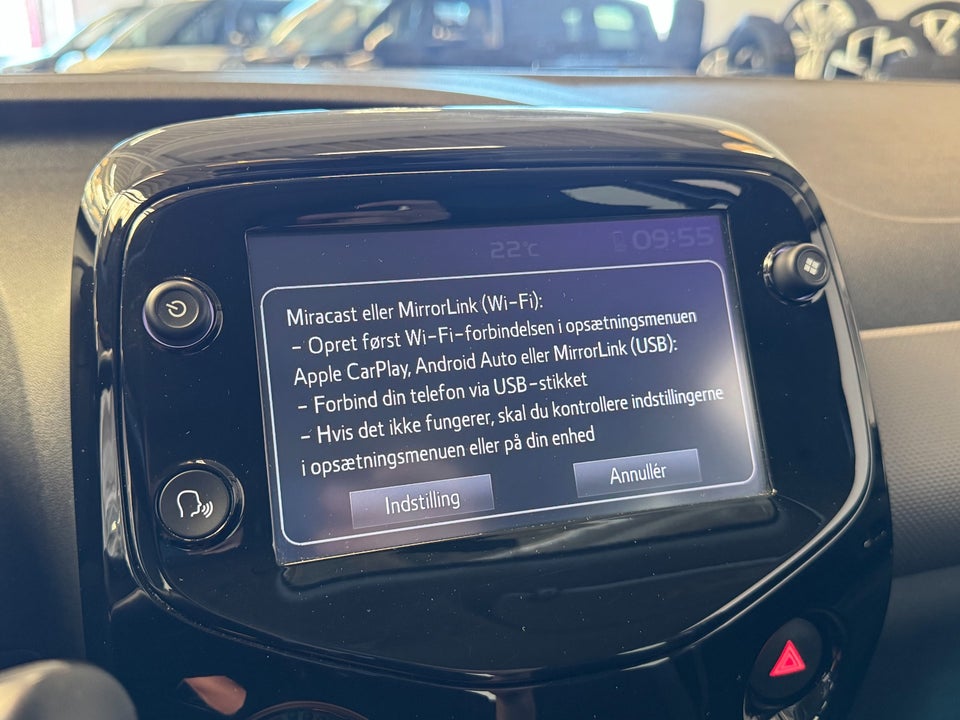 Peugeot 108 1,0 e-VTi 72 Allure+ 5d