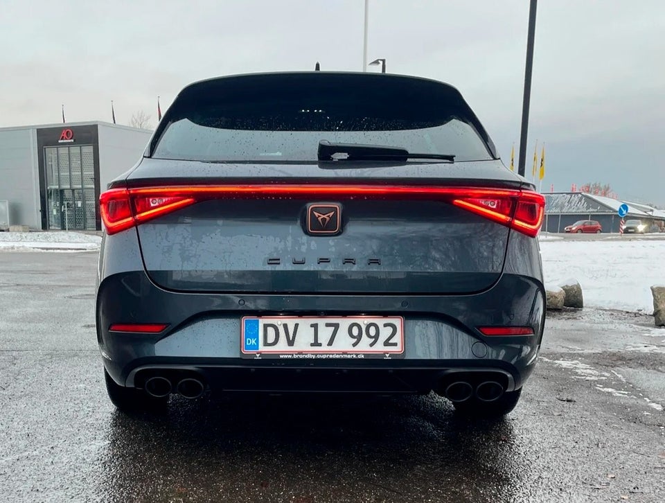 Cupra Leon 2,0 TSi VZ Sportstourer DSG 4x4 5d