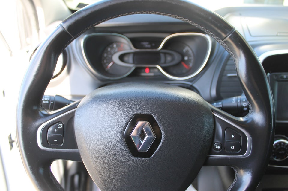 Renault Captur 1,5 dCi 90 Intens EDC Van 5d