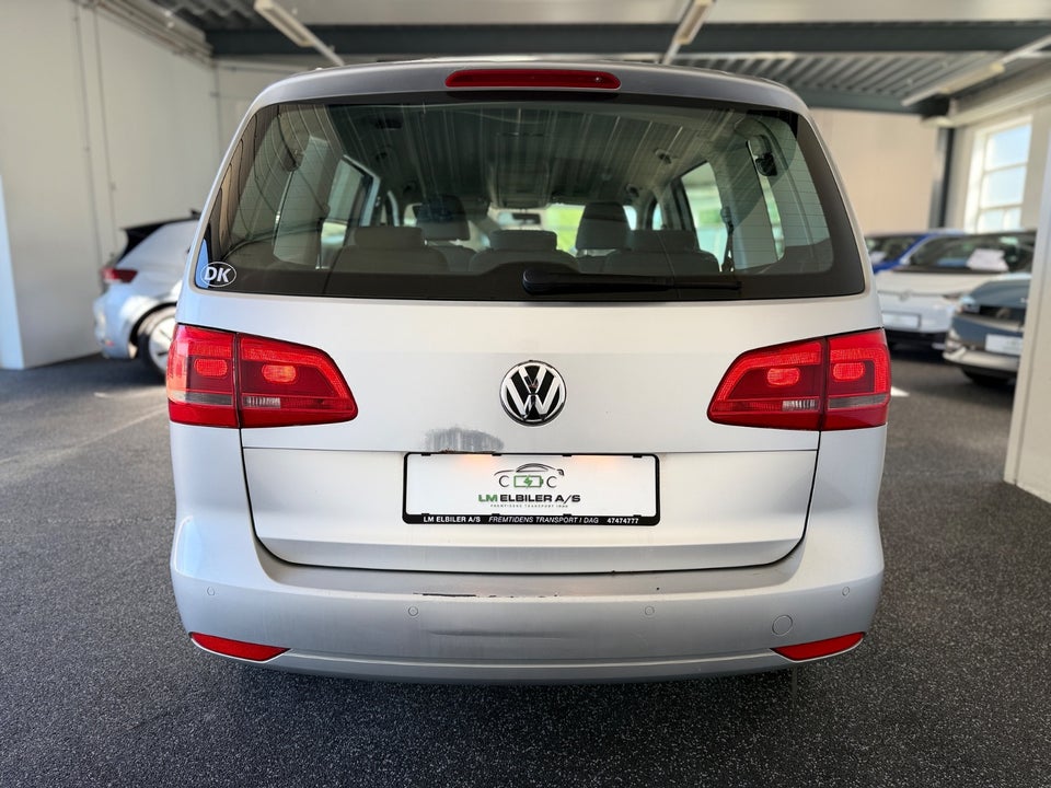 VW Touran 1,6 TDi 105 Trendline 7prs 5d