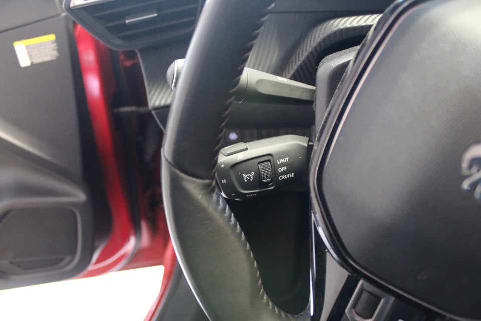 Peugeot 208 1,2 PureTech 100 Platin Sport 5d