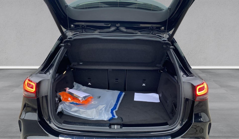 Mercedes EQA250 AMG Line 5d