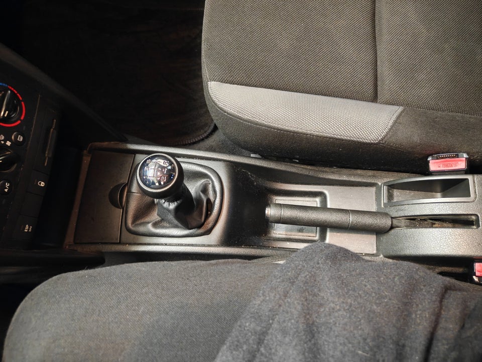 Peugeot 207 1,4 Comfort+ 5d