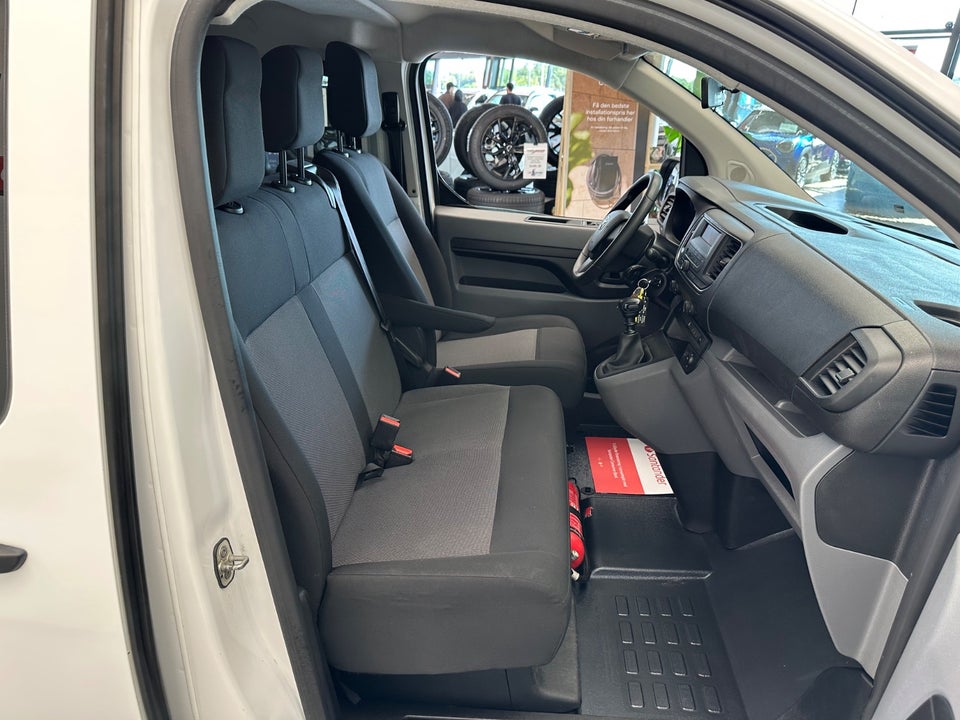 Toyota ProAce Verso 1,5 D 120 Long Combi 9prs 5d