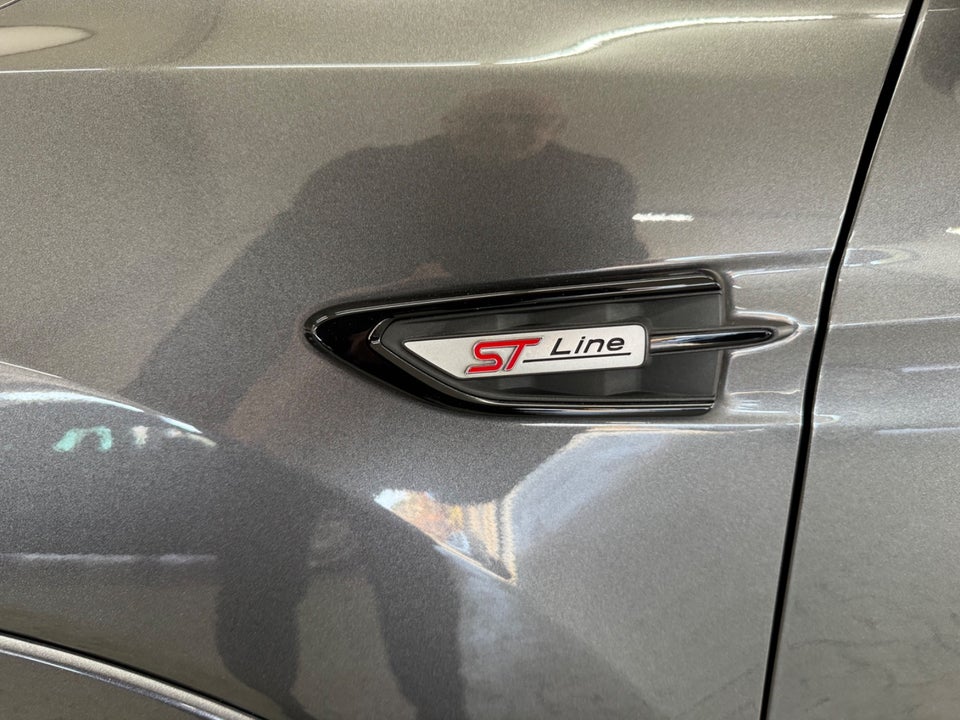 Ford Kuga 1,5 TDCi 120 ST-Line aut. Van 5d