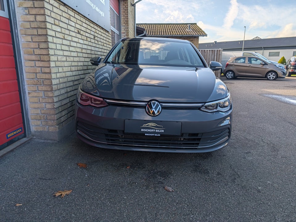 VW Golf VIII 1,4 GTE DSG 5d
