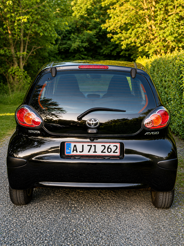 Toyota Aygo 1,0 Black 5d