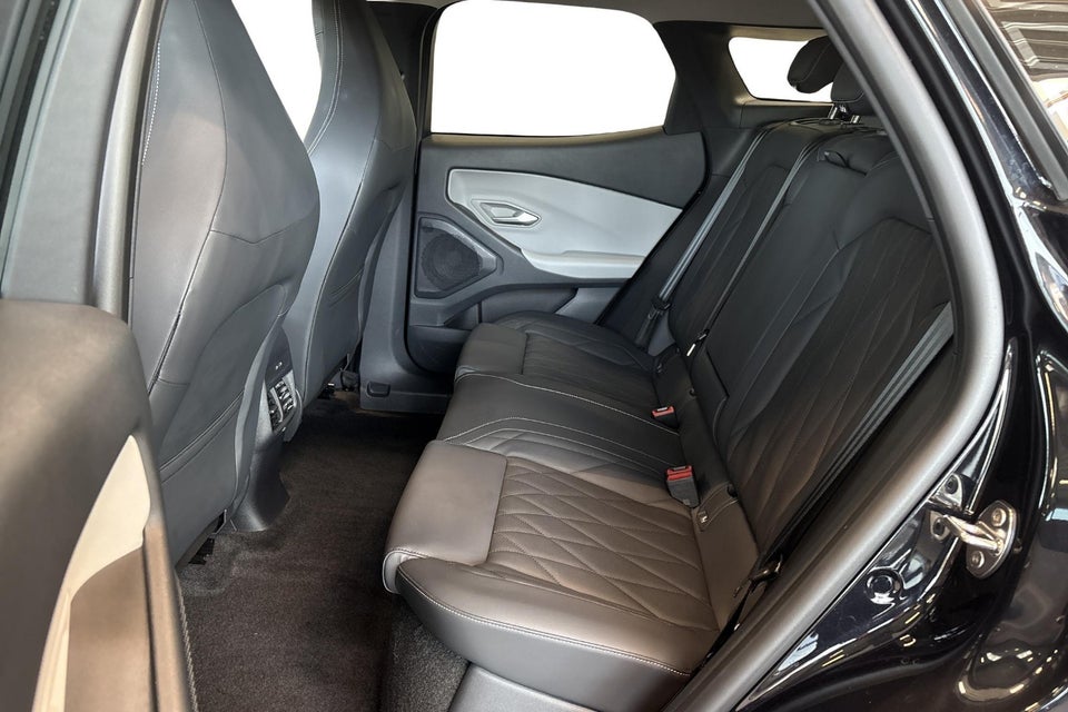 Ford Explorer 77 Premium Extended Range 5d