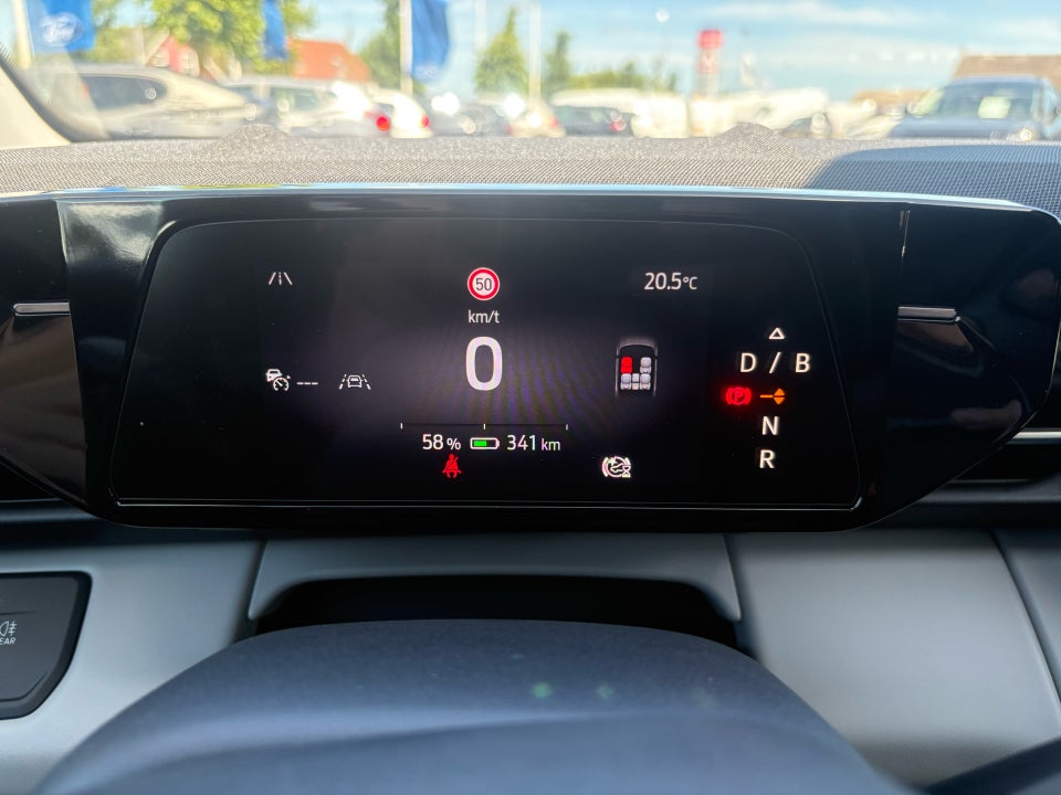 Ford Explorer 82 Premium Extended Range 5d