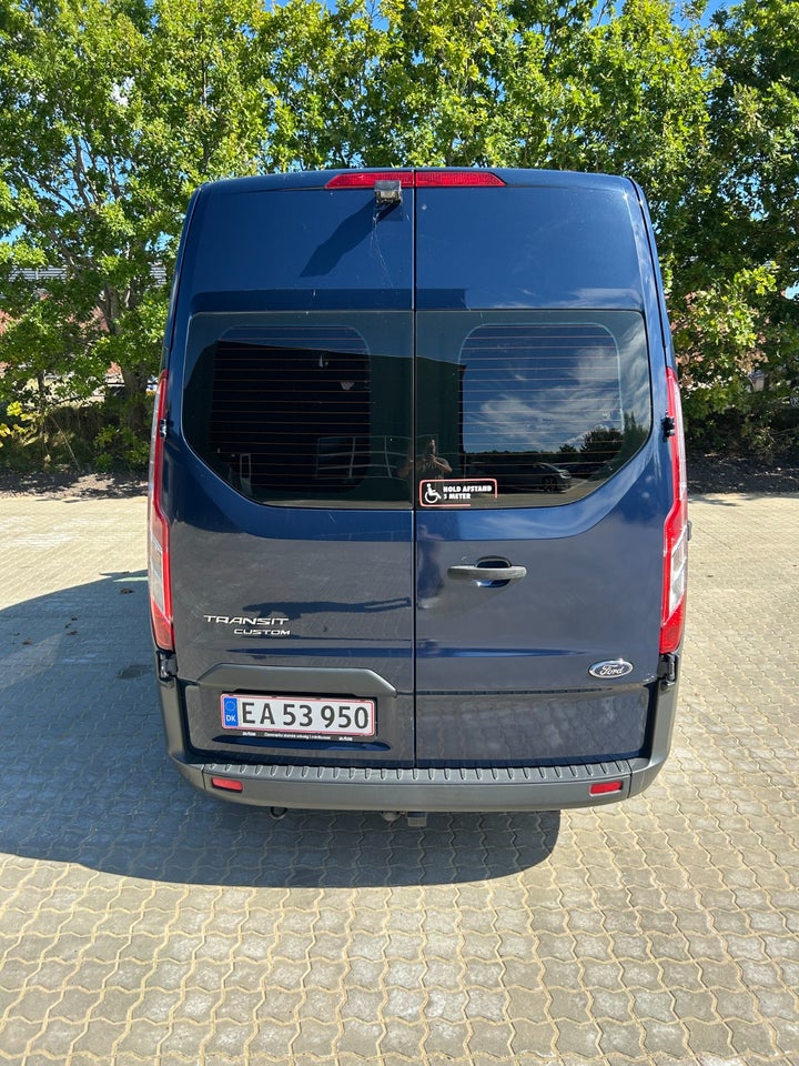 Ford Transit Custom Kombi 310 L1 2,0 TDCi 130 Ambiente aut.