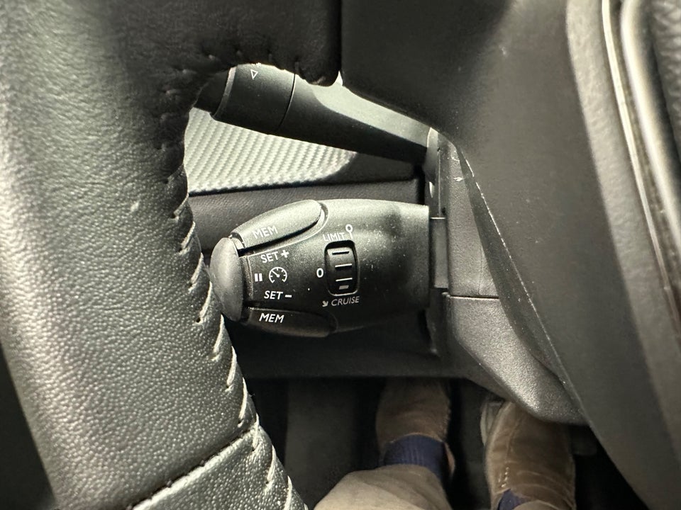 Peugeot 208 1,2 PureTech 75 Active 5d