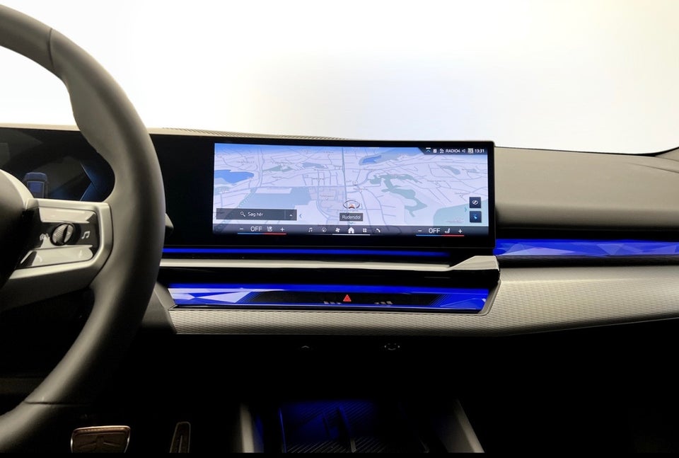 BMW i5 eDrive40 Touring Fully Charged 5d