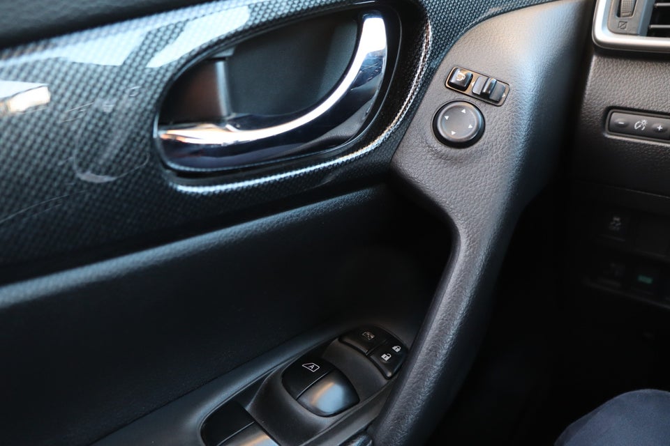 Nissan X-Trail 1,6 dCi 130 N-Connecta X-tr. 5d