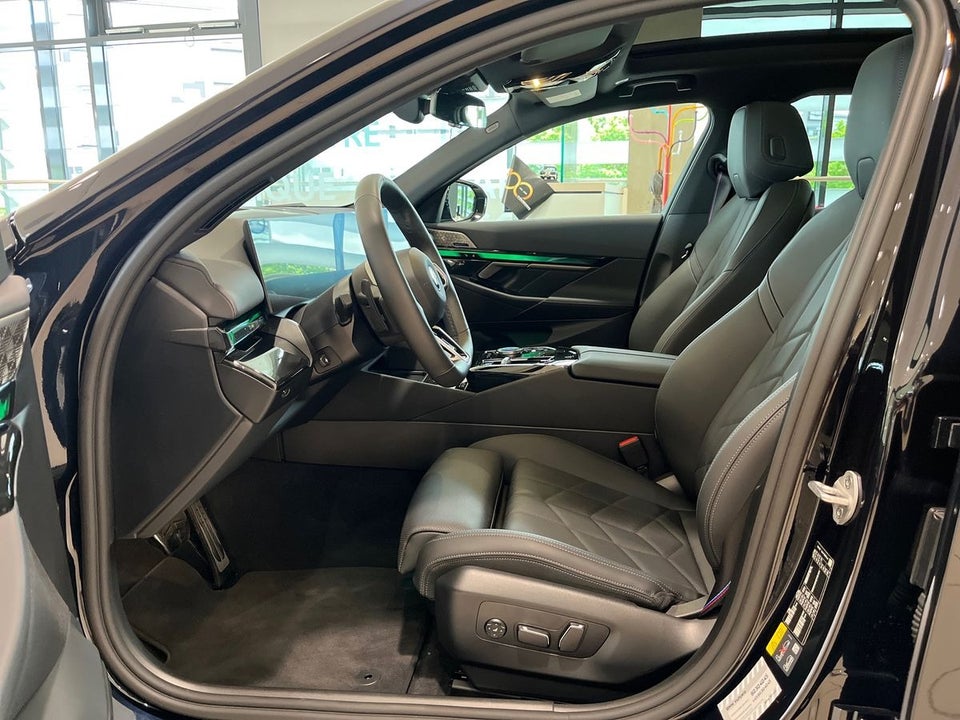 BMW i5 eDrive40 Touring Supercharged 5d