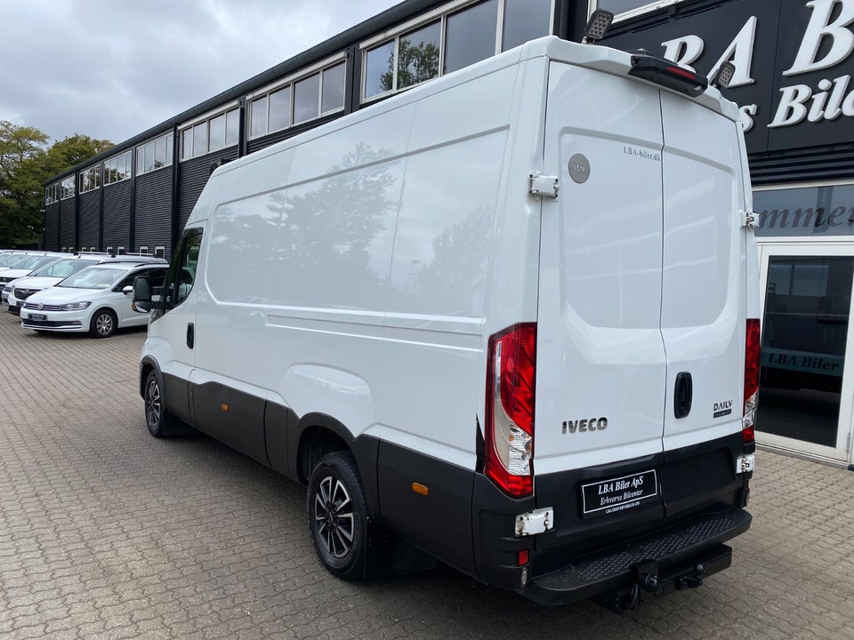 Iveco Daily 3,0 35S18 12m³ Van AG8