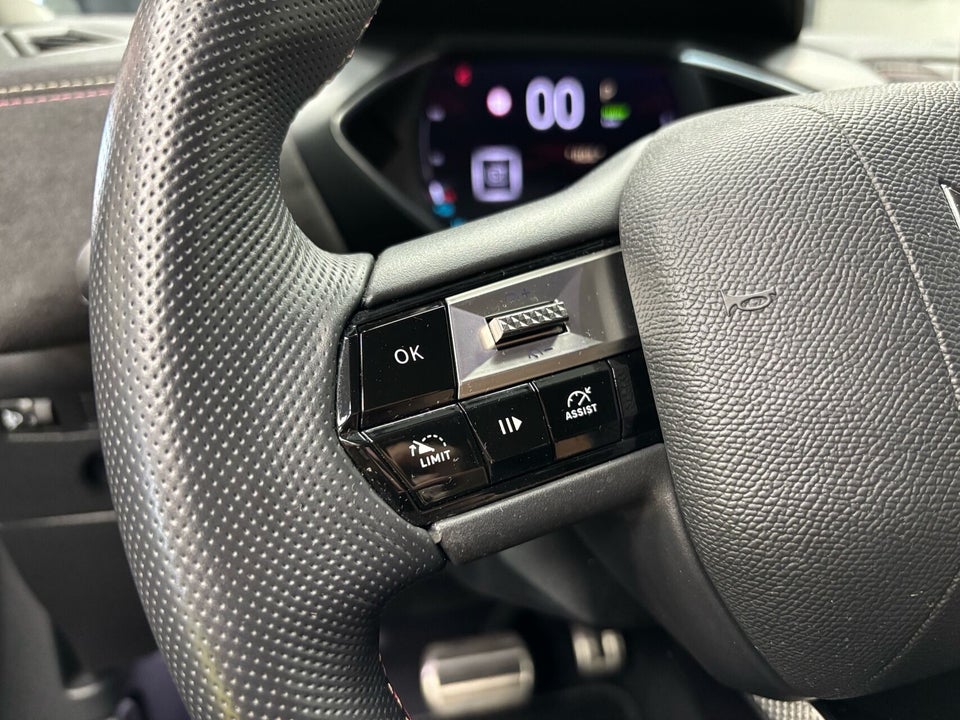 DS DS 3 CrossBack 54 E-Tense Performance Line+ 5d