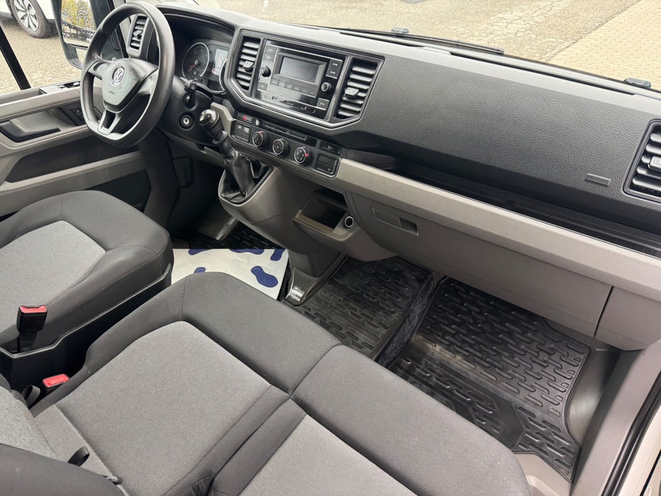 VW Crafter 35 2,0 TDi 140 Kassevogn L3H2