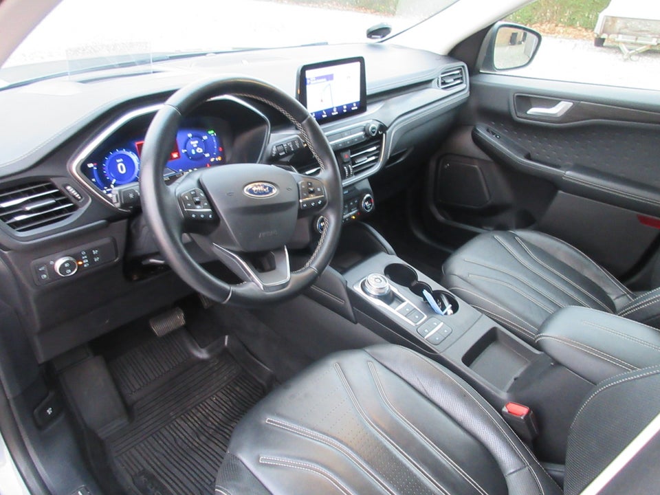 Ford Kuga 2,5 PHEV Vignale CVT 5d