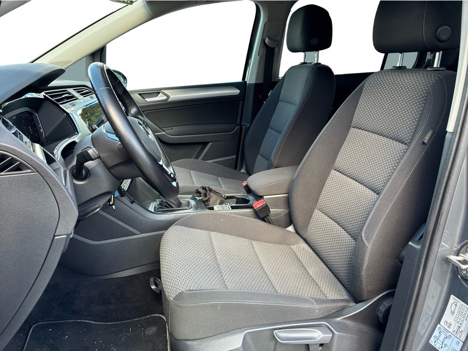 VW Touran 1,5 TSi 150 Comfortline+ DSG 7prs 5d