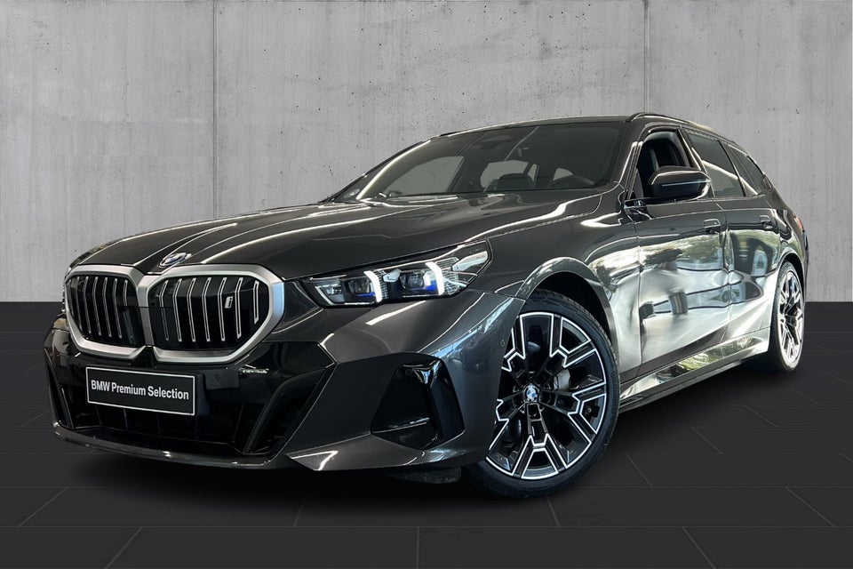 BMW i5 eDrive40 Touring Fully Charged M-Sport 5d