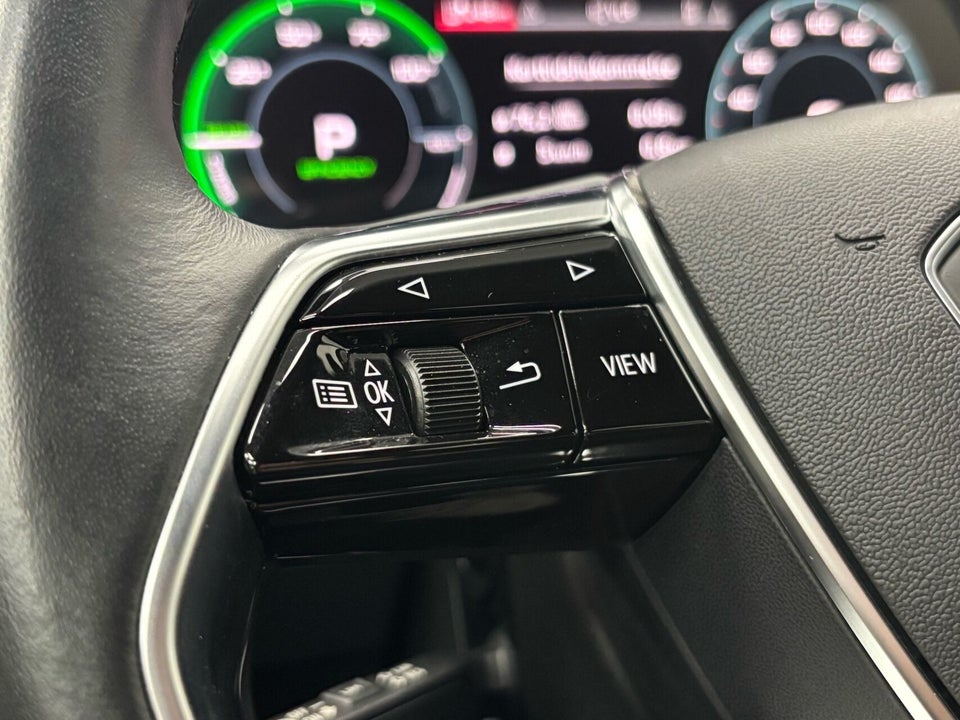 Audi Q8 e-tron 50 Prestige quattro 5d