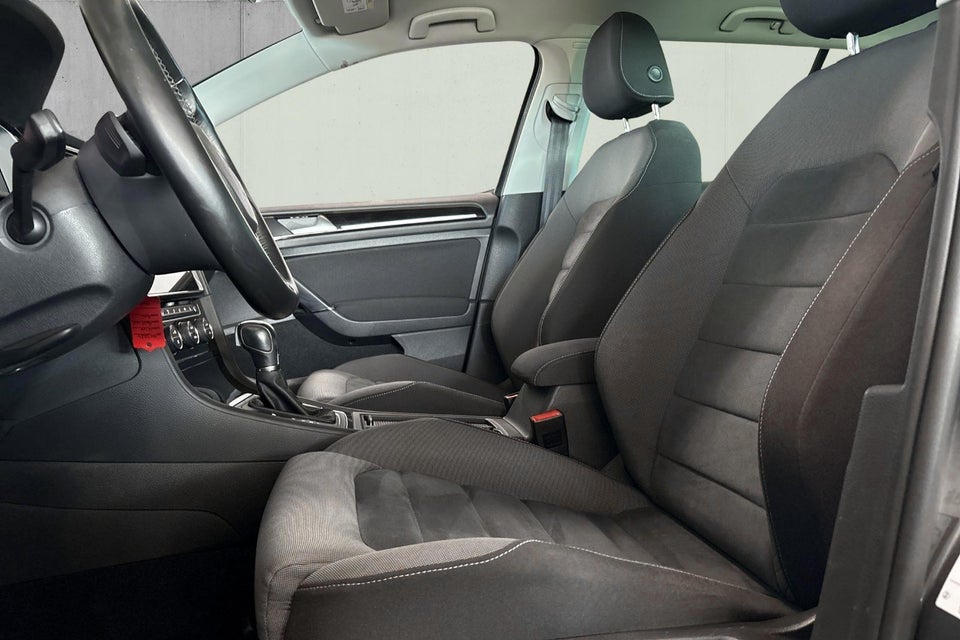 VW Golf VII 1,5 TSi 150 Highline Variant DSG 5d