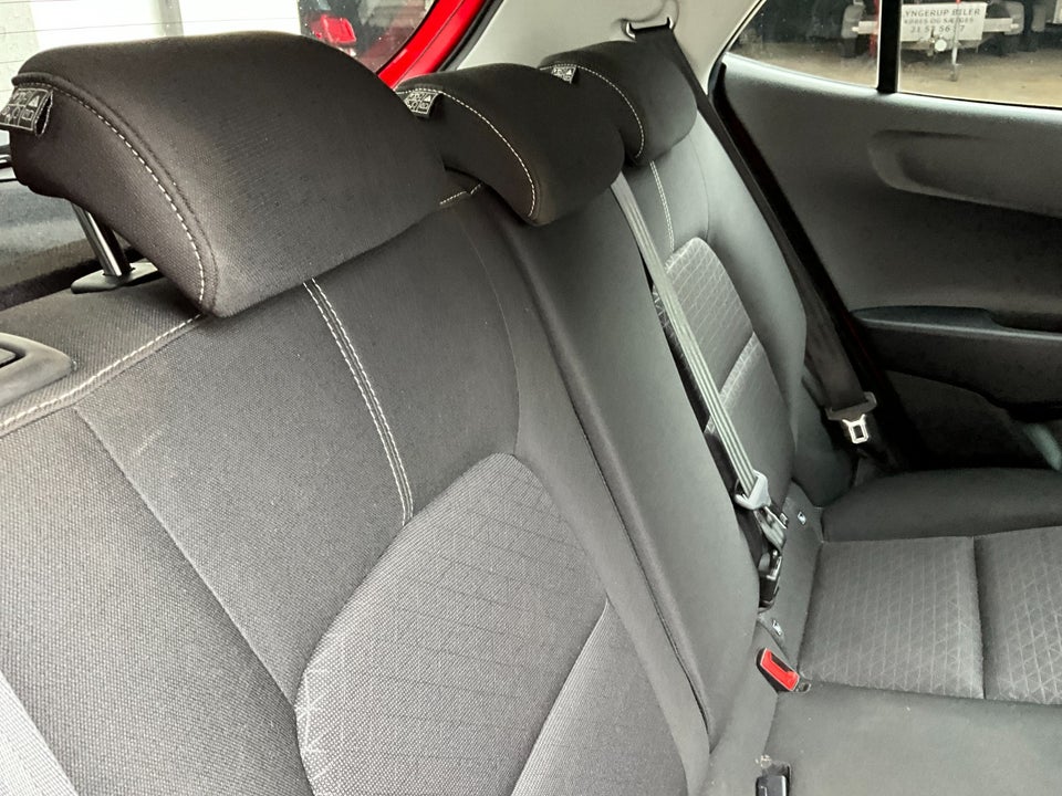 Kia Picanto 1,0 Prestige Upgrade AMT 5d