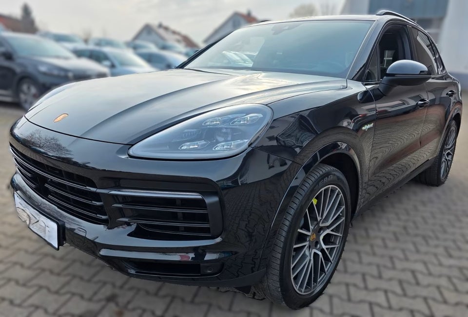 Porsche Cayenne 3,0 E-Hybrid Tiptr. 5d