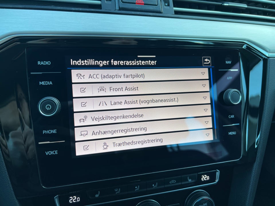 VW Passat 1,5 TSi 150 Elegance+ Variant DSG 5d