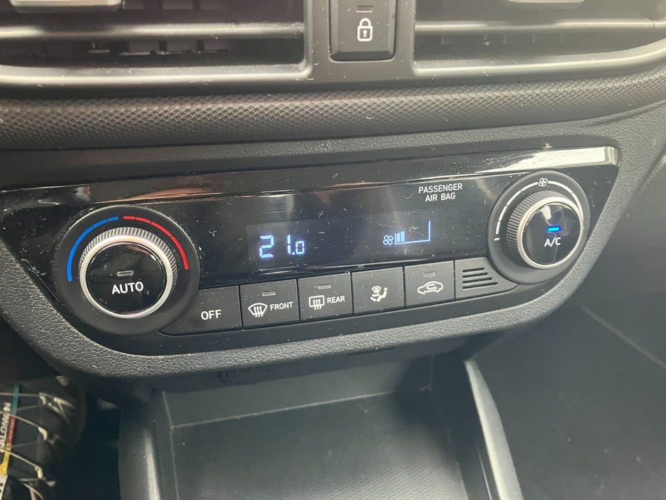 Hyundai i10 1,0 MPi Advanced 5d