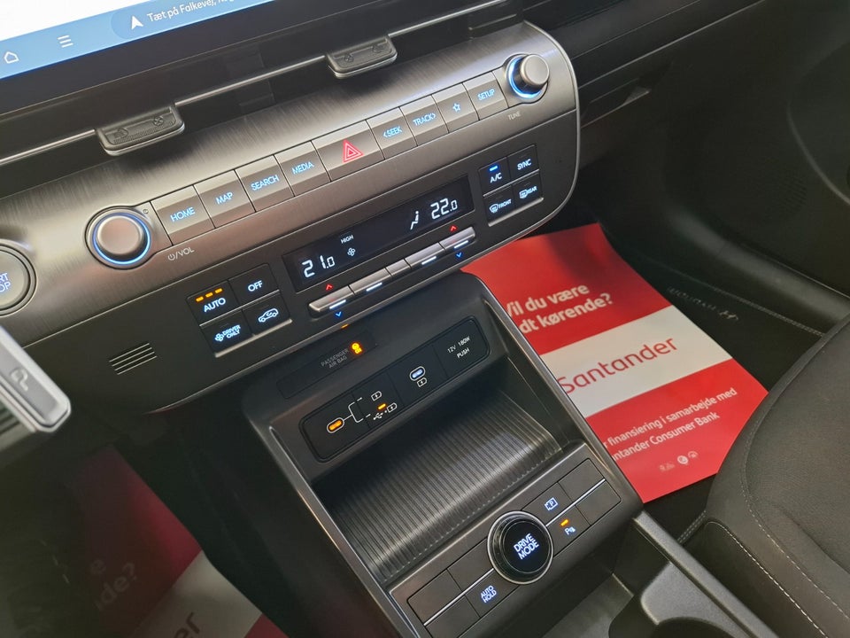 Hyundai Kona 48 EV Essential 5d