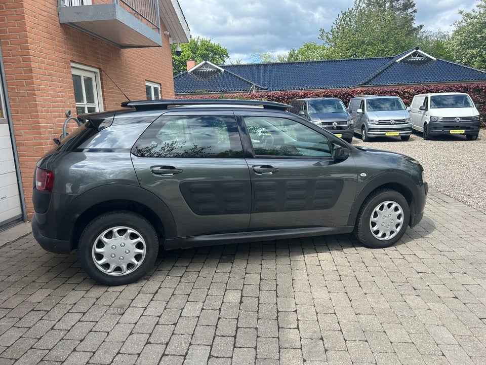Citroën C4 Cactus 1,6 BlueHDi 100 Cool Comfort Van 5d
