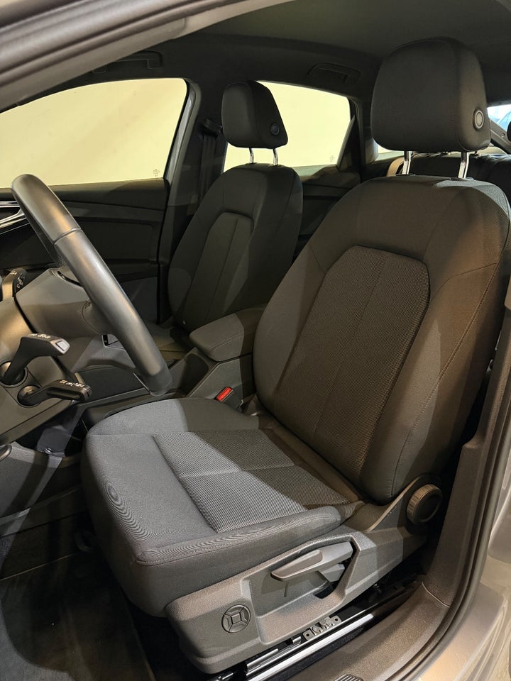 Audi Q4 e-tron 40 Sportback 5d