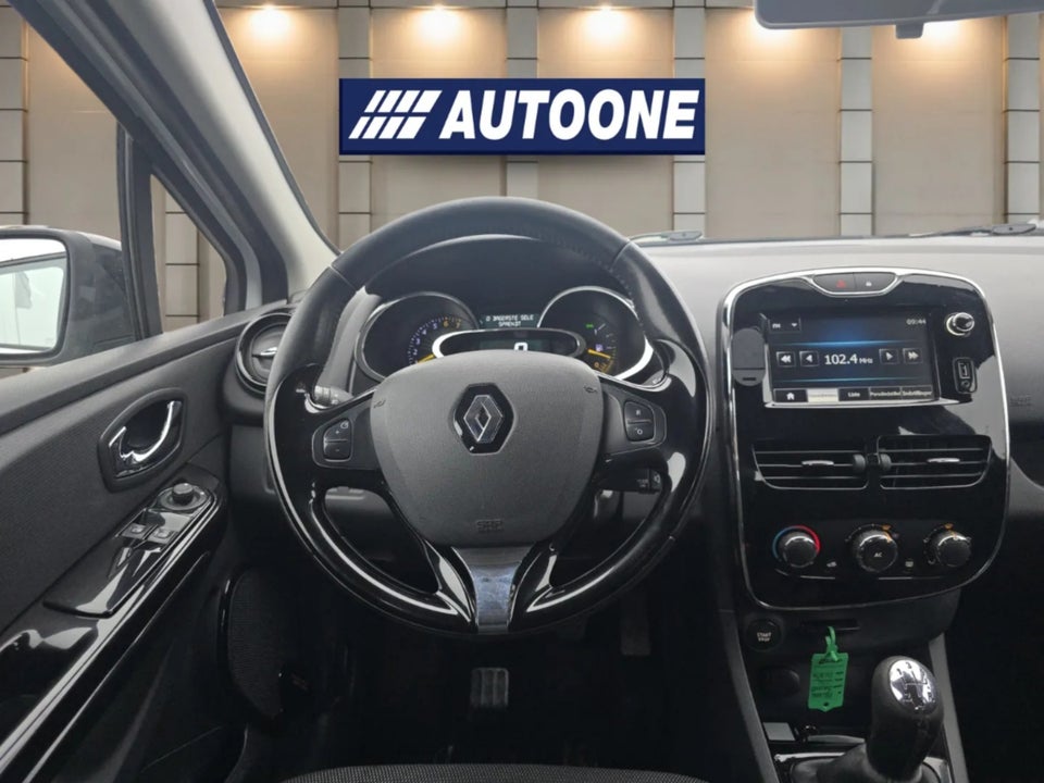 Renault Clio IV 0,9 TCe 90 Expression Sport Tourer 5d