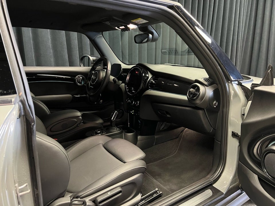 MINI Cooper SE Edition Premium Plus 3d