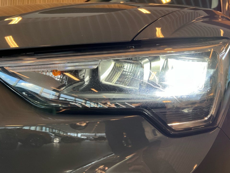 Audi Q3 35 TFSi Advanced Prestige S-tr. 5d