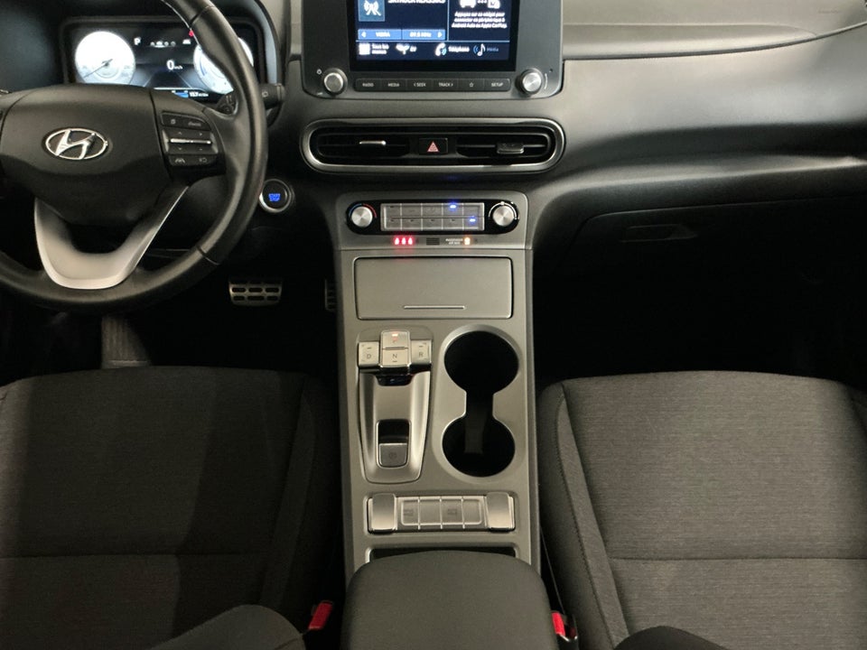 Hyundai Kona 39 EV Essential 5d