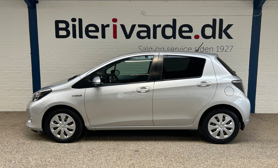 Toyota Yaris 1,5 Hybrid H2 Touch CVT 5d