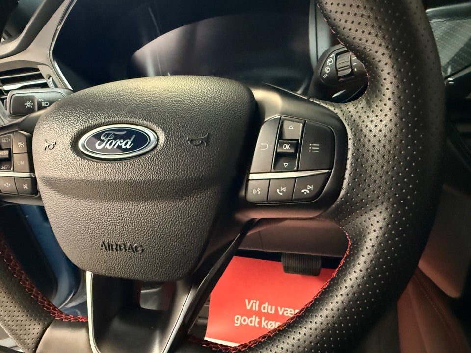 Ford Kuga 2,5 PHEV ST-Line X CVT 5d