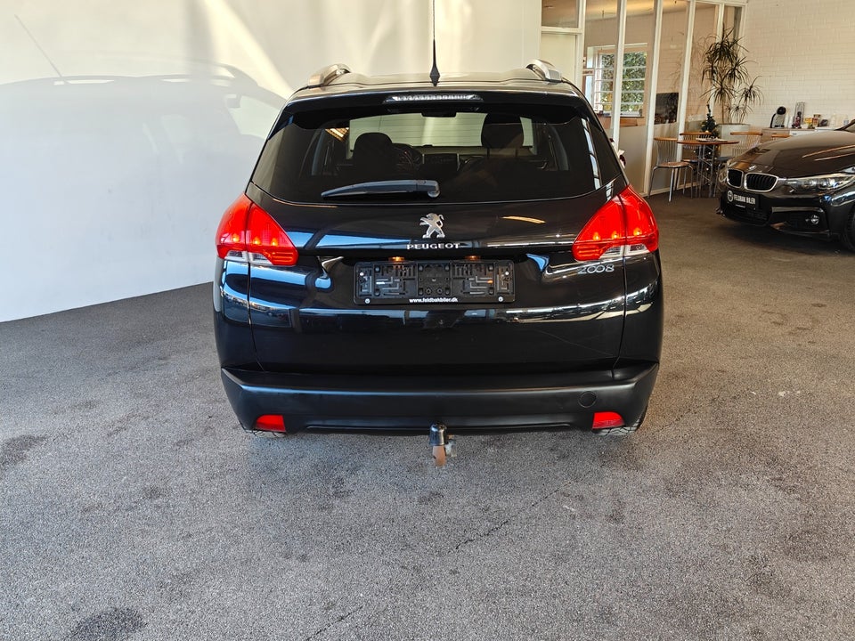 Peugeot 2008 1,2 VTi 82 Active Sky 5d