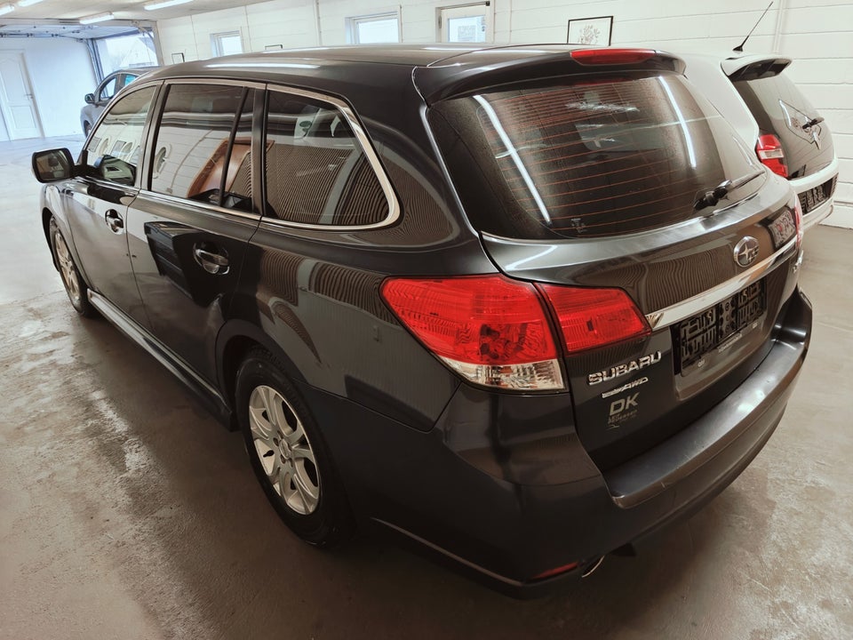 Subaru Legacy 2,5i Business Wagon aut. AWD 5d