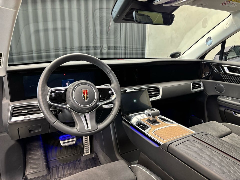 Hongqi E-HS9 99 Premium 5d