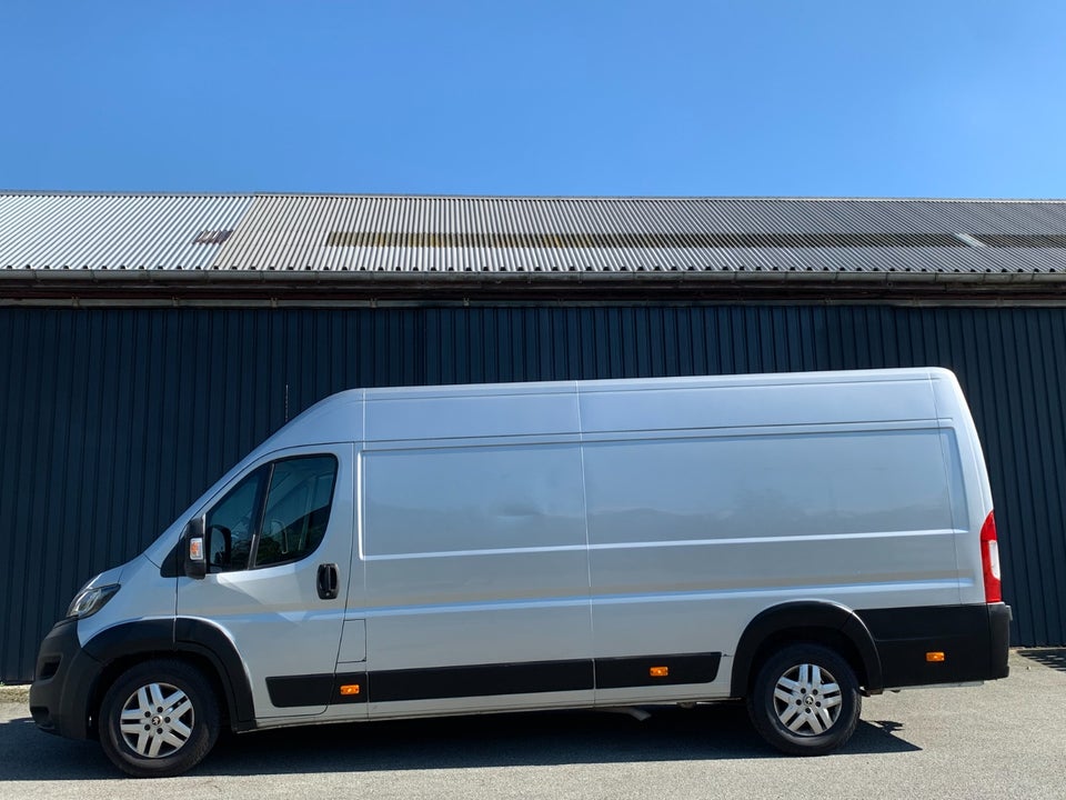 Peugeot Boxer 435 2,0 BlueHDi 163 L4H2 Premium