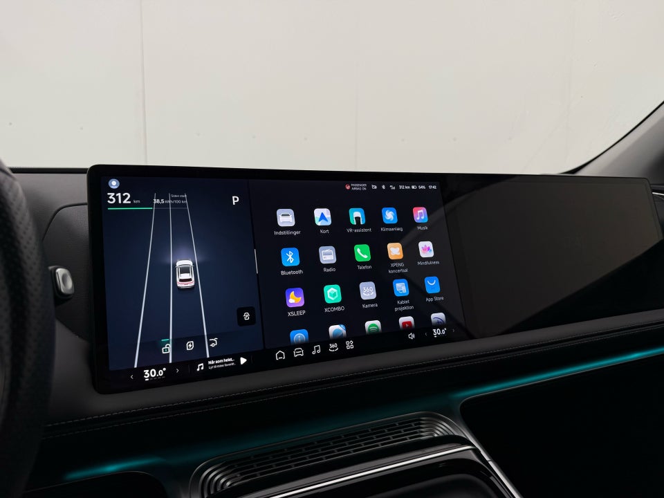 Xpeng G9 Long Range 5d