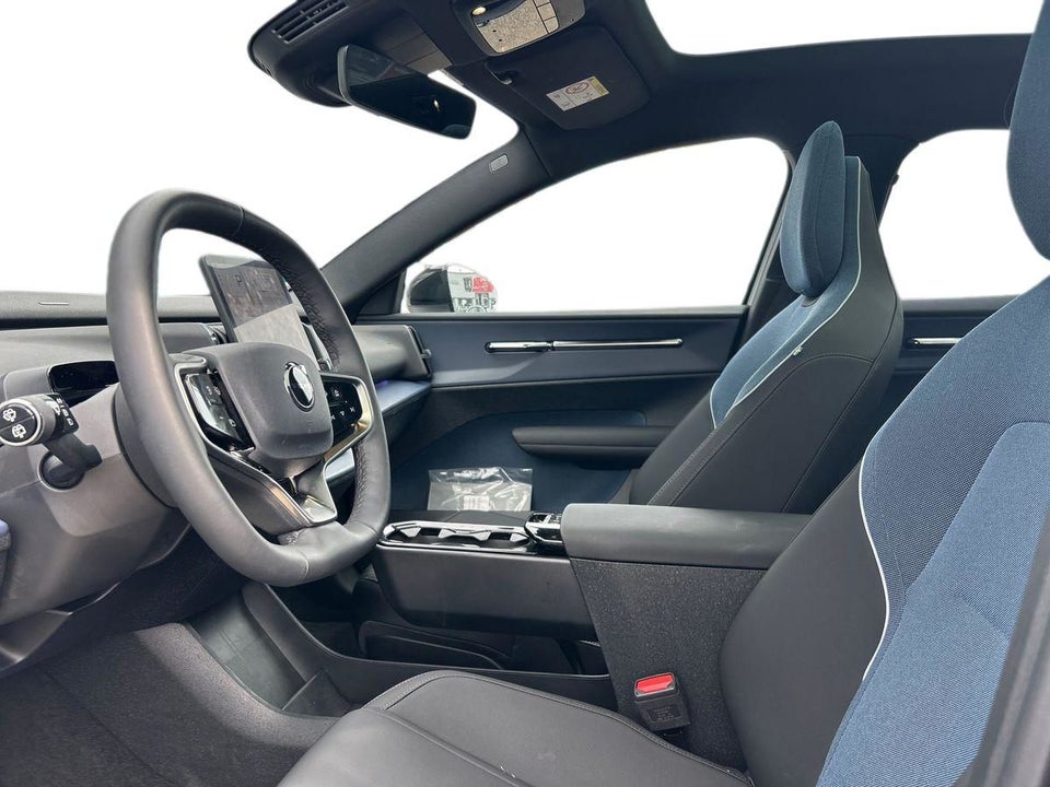 Volvo EX30 Extended Range Ultra 5d