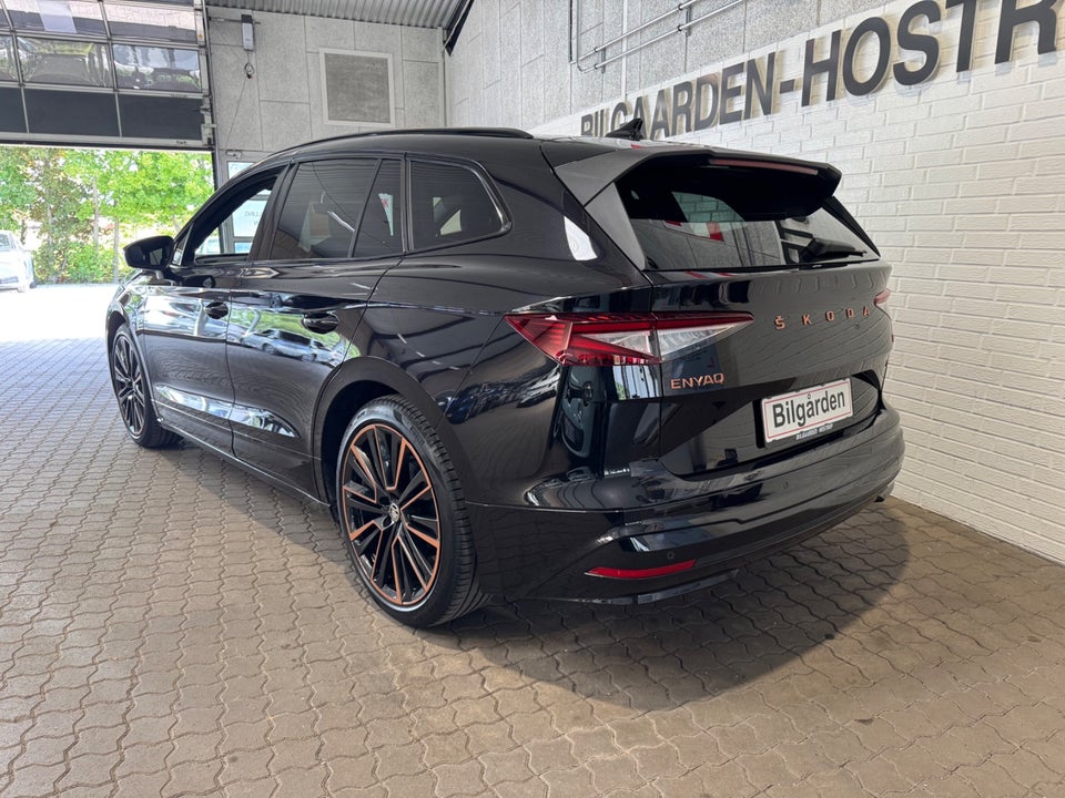 Skoda Enyaq 60 iV Founders Edition 5d