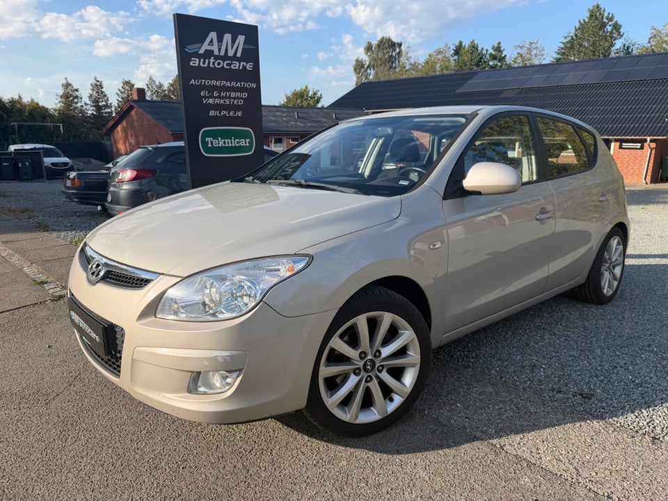 Hyundai i30 1,4 CVVT 109 Comfort 5d