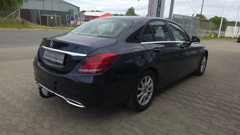 Mercedes C220 d 2,2 Business aut. 4d
